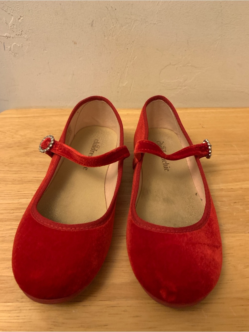 Girl’s red velvet dress flats